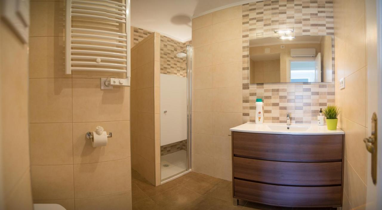 Playa Victoria Ha Apartment 加的斯 外观 照片